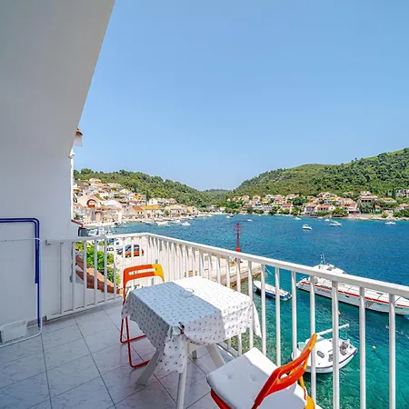Apartment By The Sea Brna, Korcula - 20827 Smokvica (Korcula)
